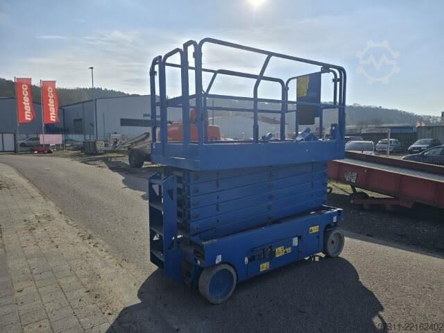 Scissor lift Genie GS-4047