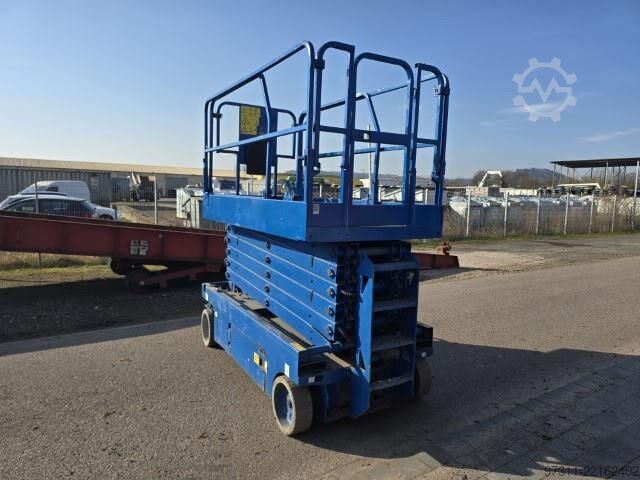 Scissor lift Genie GS-4047