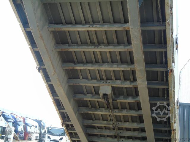 Tipper KWB HYVA 3x SAF + PERFECT STATE