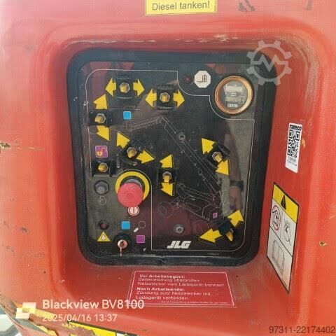 Gelenkteleskoparbeitsbühne JLG M600JP