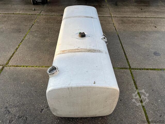 Fuel tank DAF Brandstoftank Diesel 750L L201 B67 H62