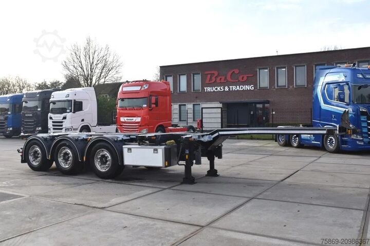 Container transportation D-TEC FLEXITRAILER - ADR FL - ALL CONNECTIONS - LIFT ...