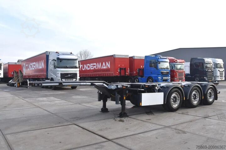 Container transportation D-TEC FLEXITRAILER - ADR FL - ALL CONNECTIONS - LIFT ...