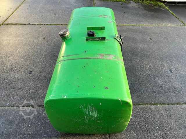 Fuel tank DAF Brandstoftank Diesel 620L L167 B67 H62
