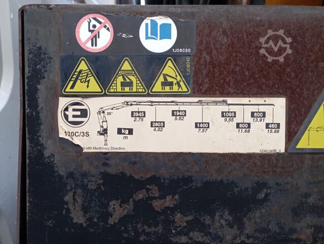 Truck mounted crane DAF LF 18T LF 320 CV con gru EFFER