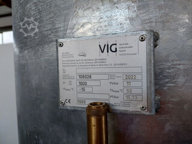 Hot-dip galvanized vertical compressed air tank VIG-MAGNET 1000 L