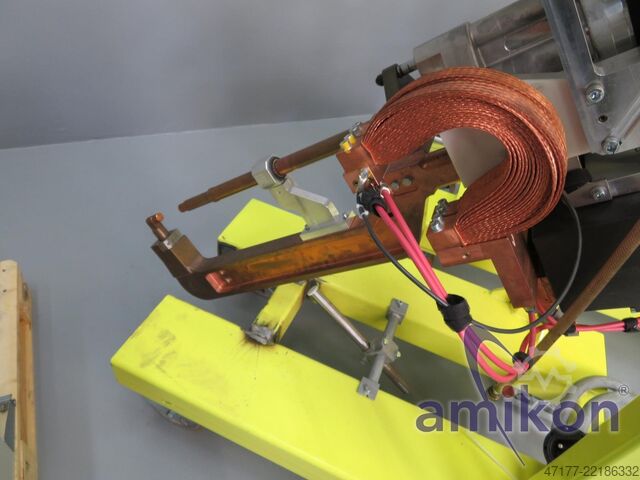 Roboterschweißzange + Stanznietengerät Nimak Tucker Kombination MF180 + C-Bügel