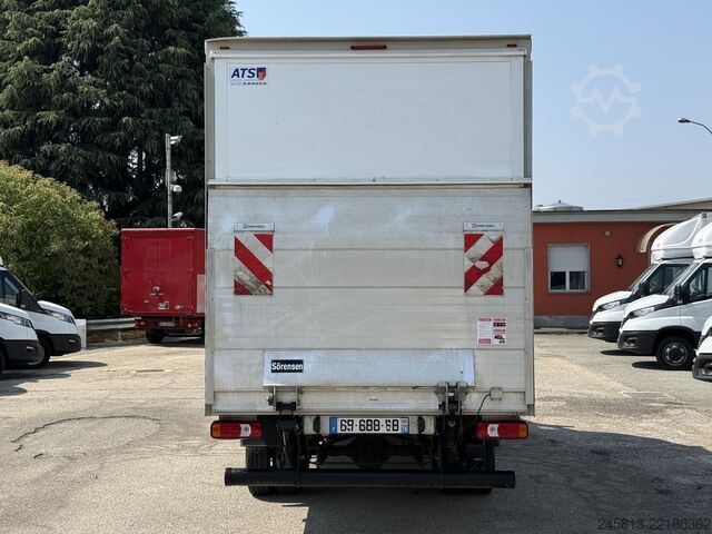 Box van Iveco daily 35-160