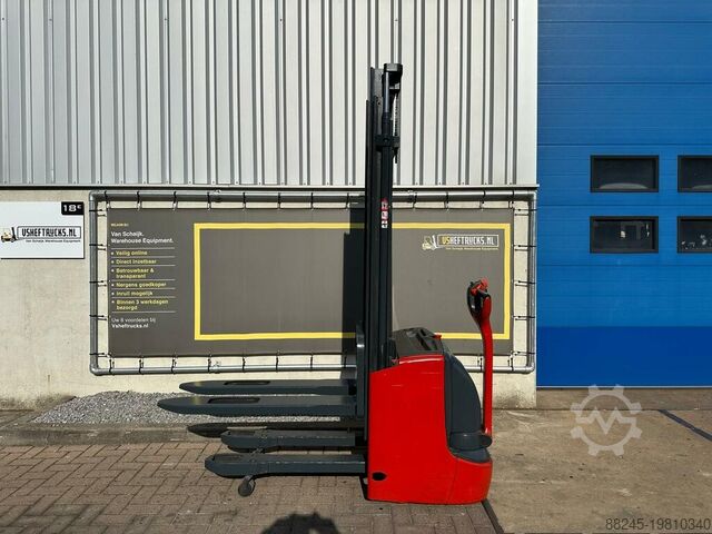 Elektrischer Duplex-Stapler Linde L12i mit Initialhub, Modell VS-22322 LINDE L12i