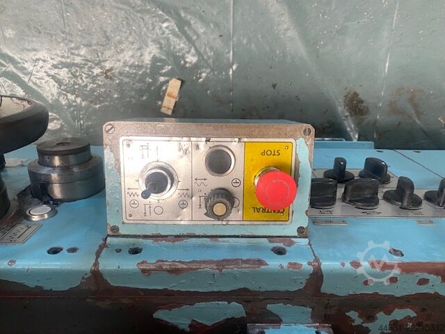 Cylindrical grinding machine TOS Hostivař BHU 40 A / 1500