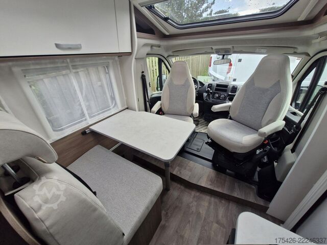 Semi-integrated camper CARADO V 337 *pro+ Paket*TV-Paket*Automatik*