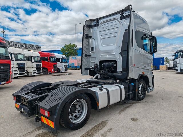 Volume tractor unit FORD F-MAX 500 LUXURY Mega