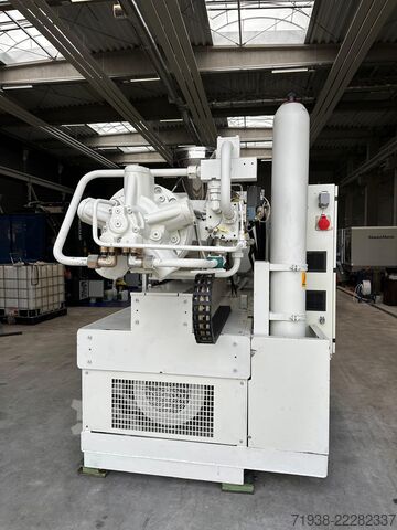 Spritzgießmaschine KraussMaffei KM 350–2700 C2+