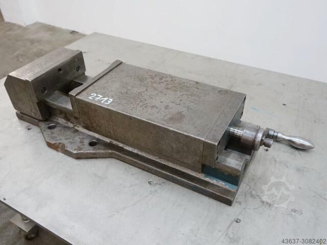 Hydraulic machine vice  