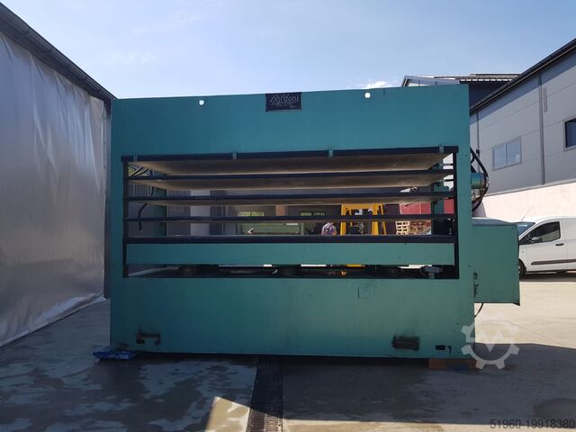 Veneer press Baldoni 4 półki