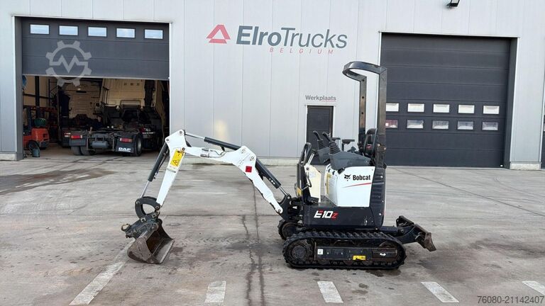 Minibagger Bobcat E10 Z (BE MACHINE / 438H / MIN WIDTH 0.73M / TO...
