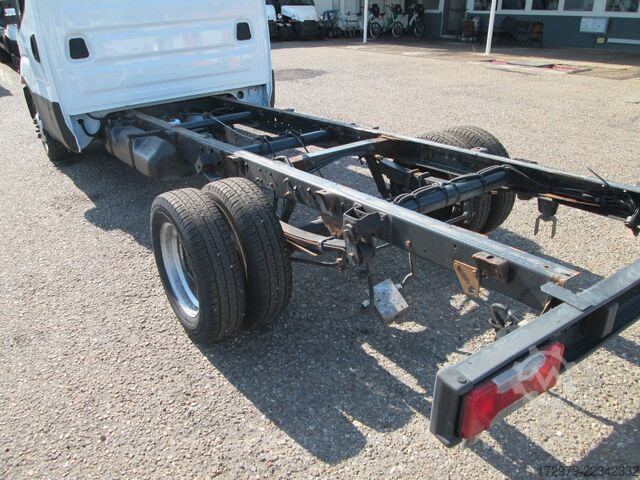 Van chassis IVECO 35 C13*Maxi-Fahrgestell*Klima*