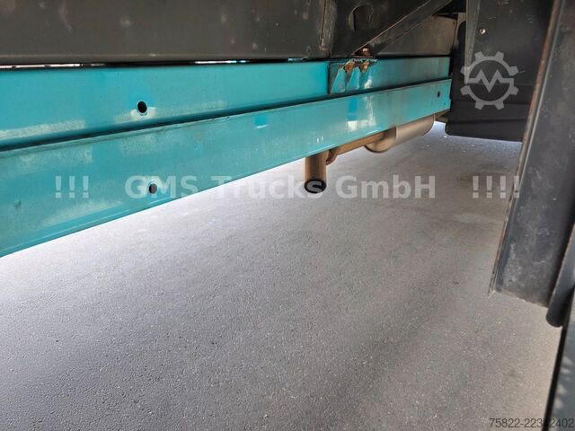 Curtain sider van MERCEDES-BENZ Sprinter 516 / 4,3m Plane / E5 / Klima