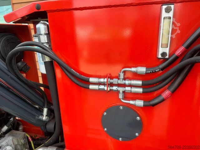 4-way forklift Combilift C3000GST / LPG /Triplex 8300 mm/Perfect