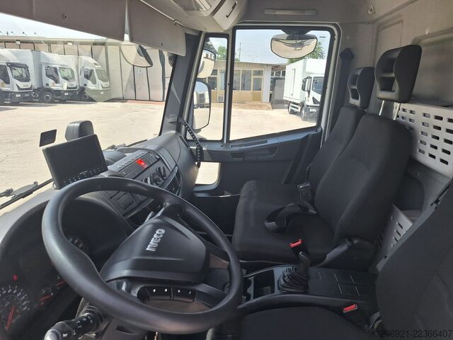 Kastenwagen aus Sperrholz mit Ladebordwand Iveco Eurocargo ML75E19P