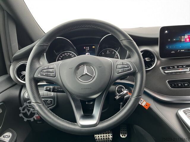 Kleinbus Mercedes-Benz V 300 d 4MATIC AVANTGARDE EDITION AMG Standh. Distr. AHK