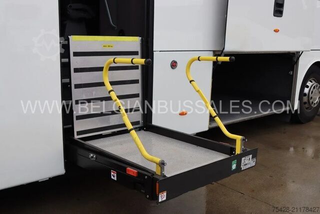 Reisebus Van Hool EX16 M  / Tourismo 16RHD / Alicron TX16 / Lift ...