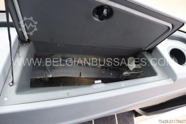 Reisebus Van Hool EX16 M  / Tourismo 16RHD / Alicron TX16 / Lift ...