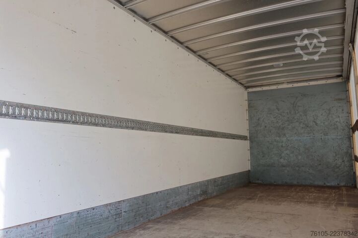 Curtain sided DAF LF 250 LF250 FA Schuifzeil +Dhollandia 1500 kg