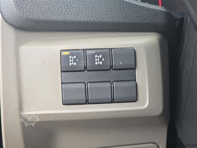 Logging truck MAN TGS 33.520*TAJFUN HOLZLADEKRAN-FUNK*STAHLSCHEMEL