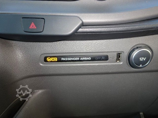 Transporter mit Pritsche & Plane FORD Transit Doka Pritsche L2 Trend 130PS Plane SHZ