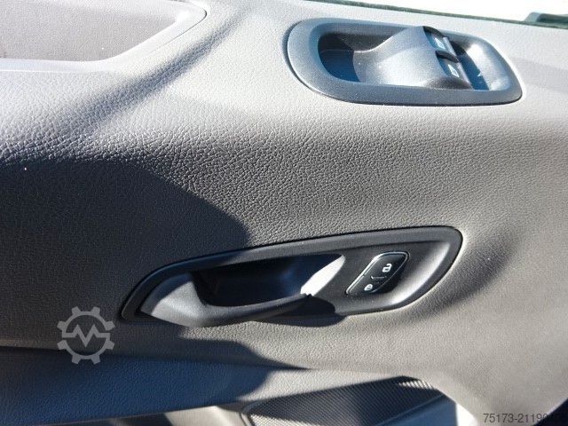 Transporter mit Pritsche & Plane FORD Transit Doka Pritsche L2 Trend 130PS Plane SHZ