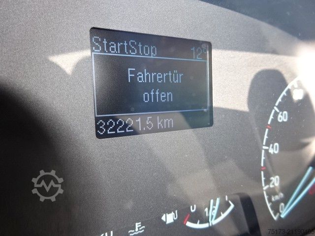 Transporter mit Pritsche & Plane FORD Transit Doka Pritsche L2 Trend 130PS Plane SHZ