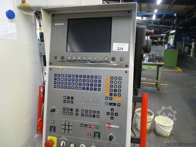 Vertical machining center Hermle U630T