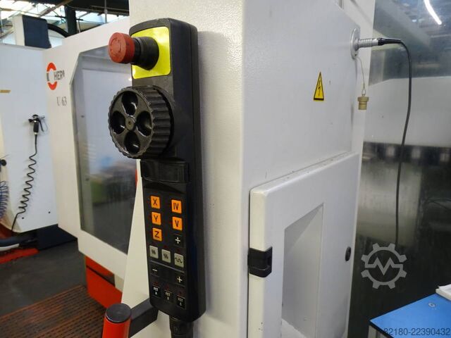 Vertical machining center Hermle U630T