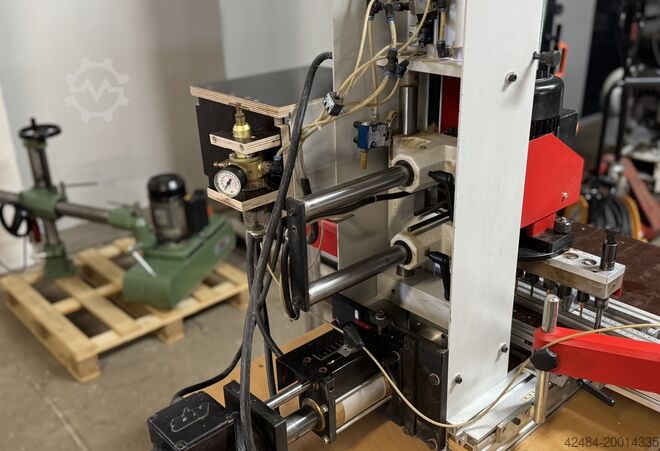 Lochreihen- Dübel- und Beschlagbohrmaschine Ganner 193V +