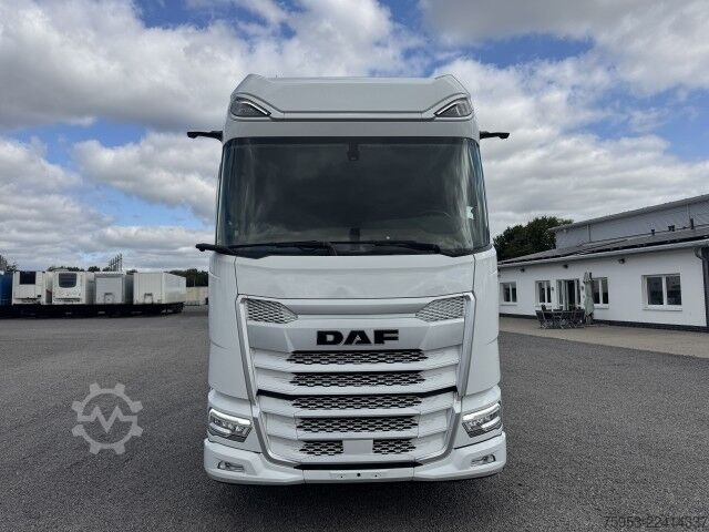 Standard tractor unit DAF XG+ 530 FT 4x2 VExec Standklima Intarder Leder