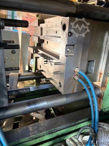 Injection molding machine OLEOPRESS OP/Z 40