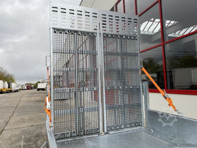 Low loader trailer Möslein TT 11-E6x2 hydr. Rampen  Tieflader für Fräsen breiten hydraulischen Rampen, Neu