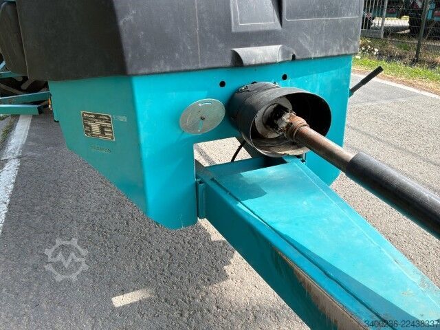 Düngerverteiler Rolland Rollforce 5514