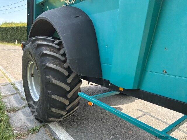 Düngerverteiler Rolland Rollforce 5514