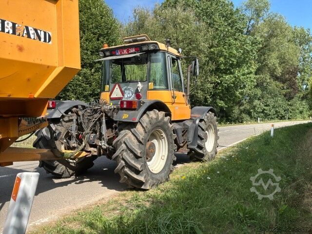 Traktor JCB Fastrack 155-65
