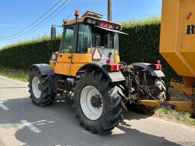 Traktor JCB Fastrack 155-65