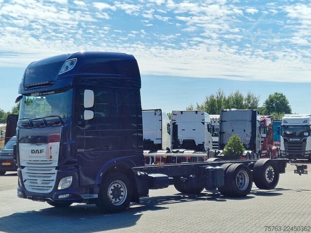 Chassis with cab DAF XF 530 6X2 - steel / air - steering axle - WB 4...