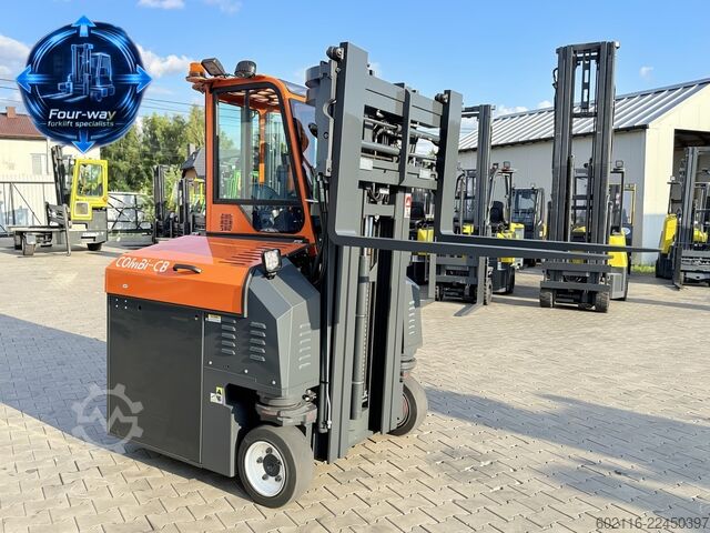 4-way forklift Combilift CBE2500 TRIPLEX 4900 POSITIONER CABIN
