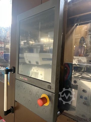 Injection molding machine KraussMaffei KM 250-2000 CX Blue Power