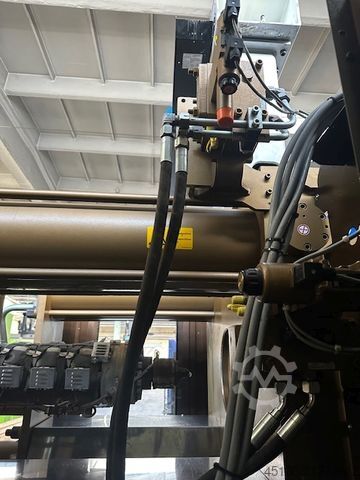 Injection molding machine KraussMaffei KM 250-2000 CX Blue Power