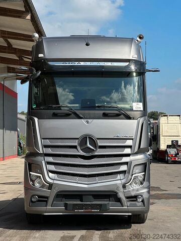 Standard tractor unit MERCEDES-BENZ Actros 1851 GigaSpace 4x2 BL / MIRROR /RETARDER/