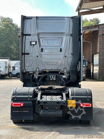 Standard tractor unit MERCEDES-BENZ Actros 1851 GigaSpace 4x2 BL / MIRROR /RETARDER/