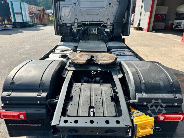 Standard tractor unit MERCEDES-BENZ Actros 1851 GigaSpace 4x2 BL / MIRROR /RETARDER/