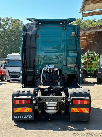 Standard tractor unit VOLVO FH 500 2-Kreis Hydraulik | ACC | Standklima